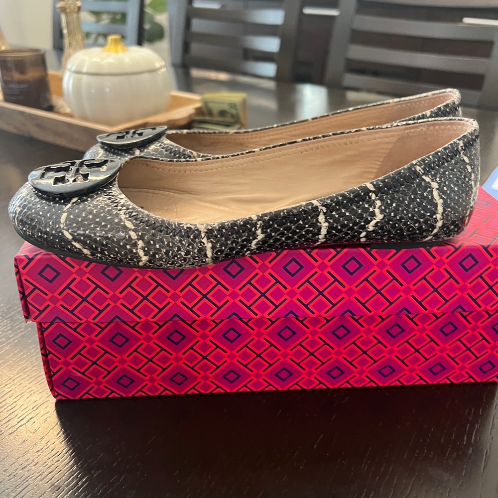 Tory Burch flat shoes reva ballet